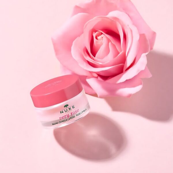 Ce baume à lèvres est élaboré pour l'hydratation… LEVRES ROSES